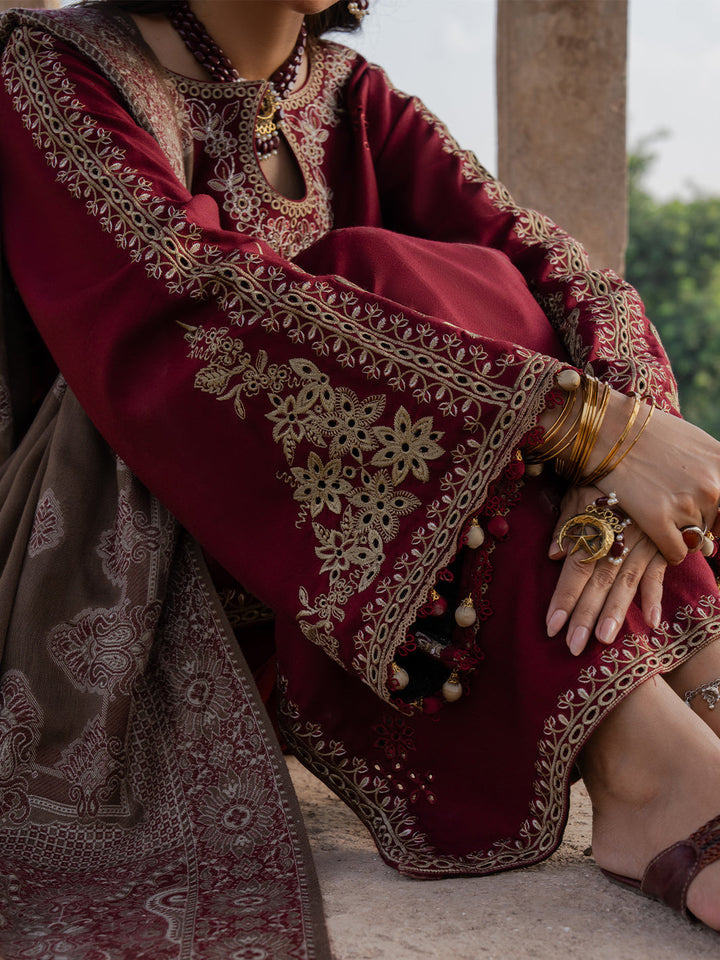 DHANAK EMBROIDERY 3PC SUIT Mehroon