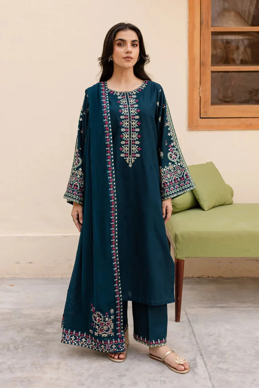 3PC UNSTITCHED DHANAK EMBROIDERED SUIT ZE-1002